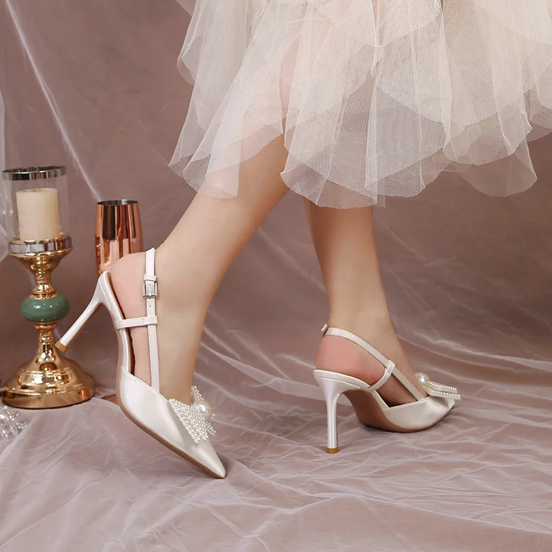 

Spring and Summer Pointed Shallow Silk Pearl Rhinestone Buckle Wedding Shoes Thin High Heel Small-sized Banquet Women's Sandals
