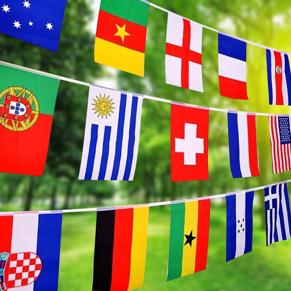 

1Pcs Countries Pattern Banner Flag National String Banner 200 Flags Polyester Bright Color for Carnival Party Outdoor Use