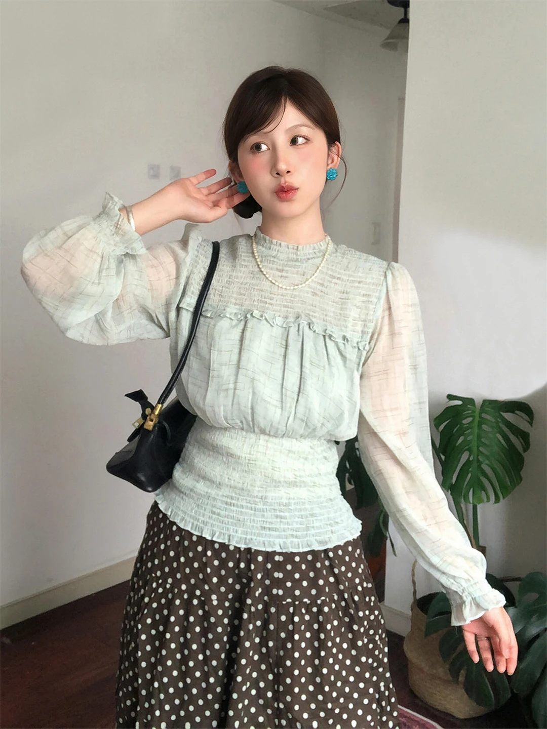 

Женская винтажная шифоновая блузка больших размеров с длинным рукавом, простой круглый вырез, универсальный топ для ранней осени, стройнящий силуэт