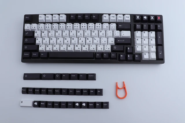 メカニカルキーボード用のパーソナライズされたキーキャップ、黒と白の 