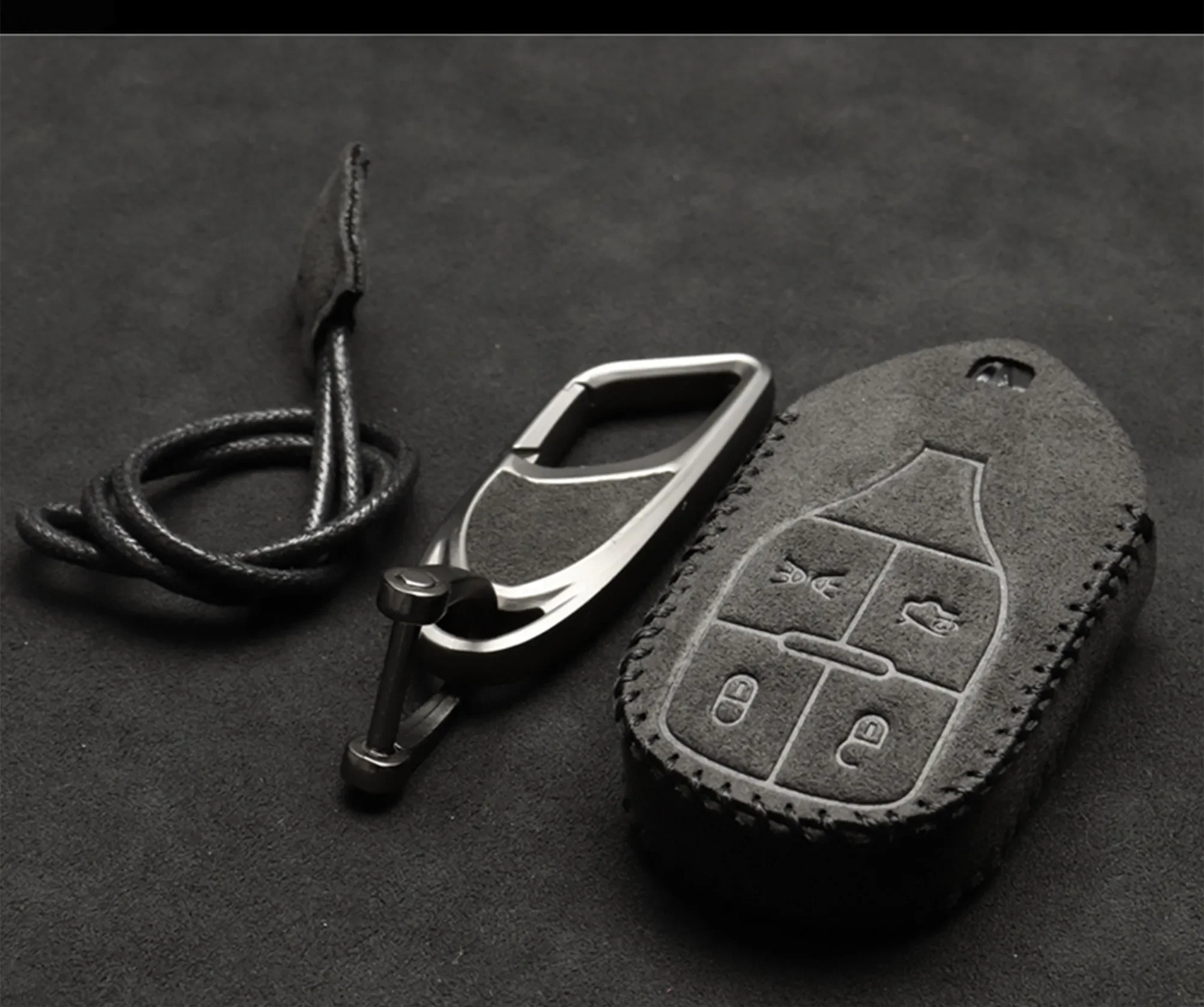 

Замшевый чехол для ключей из алькантары, автомобильный брелок для ключей, сумка для ключей от автомобиля для Maserati Quattroporte Levante, внутренние автоаксессуары