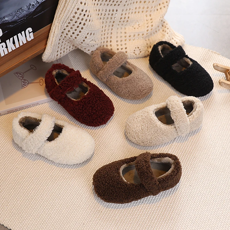 Winter New Children Flat Shoes Fur Cover Toe Light Warm Kids Casual Shoe 2026 Plush Warm Non-slip Leisure Comfy Boys Girls Shoe