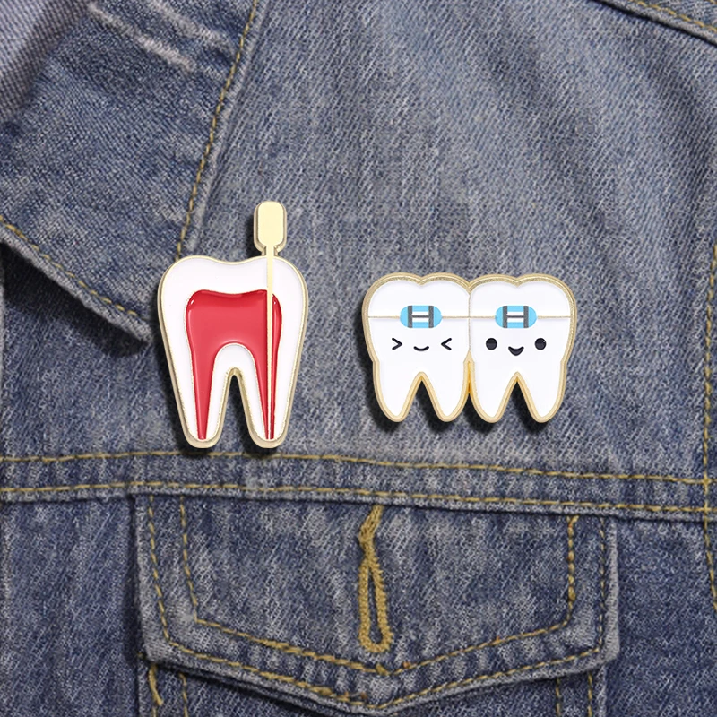 Lustige Zahnmedizinische Emaille Pins Benutzerdefinierte rote Mundpflege Dental Legierung Broschen Rucksack Revers Abzeichen Schmuck Geschenk für Ärzte Krankenschwestern – Detail 3