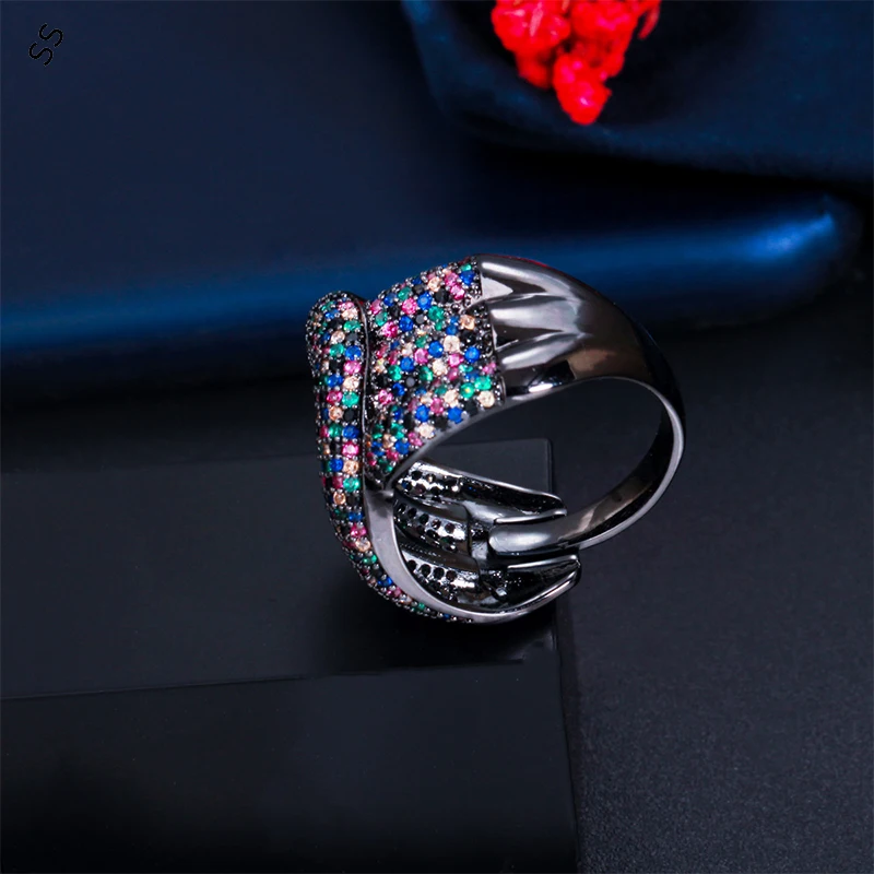 Male/Female Fashion Unique Open Ring Daily Wear Hand Accessories Charming with Flash Colorful Diamond Zircon