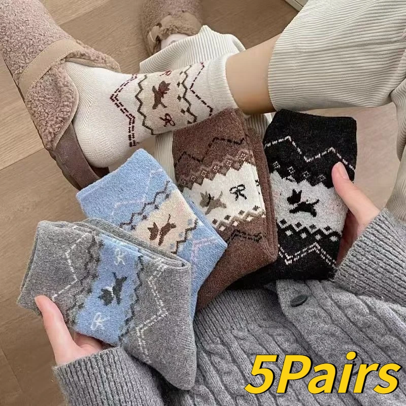 Autumn Winter Women Medium Tube Socks Vintage Style Soft and Comfortable Cotton Sock for Girls Cute Cartoon Dog Bowknot Socks