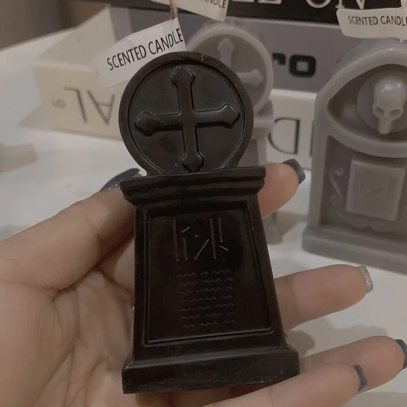 5x9cm Cross Tombstone Scented Candle. Halloween Decoration Device, Holiday Gift Shooting Props and Styling Ornaments