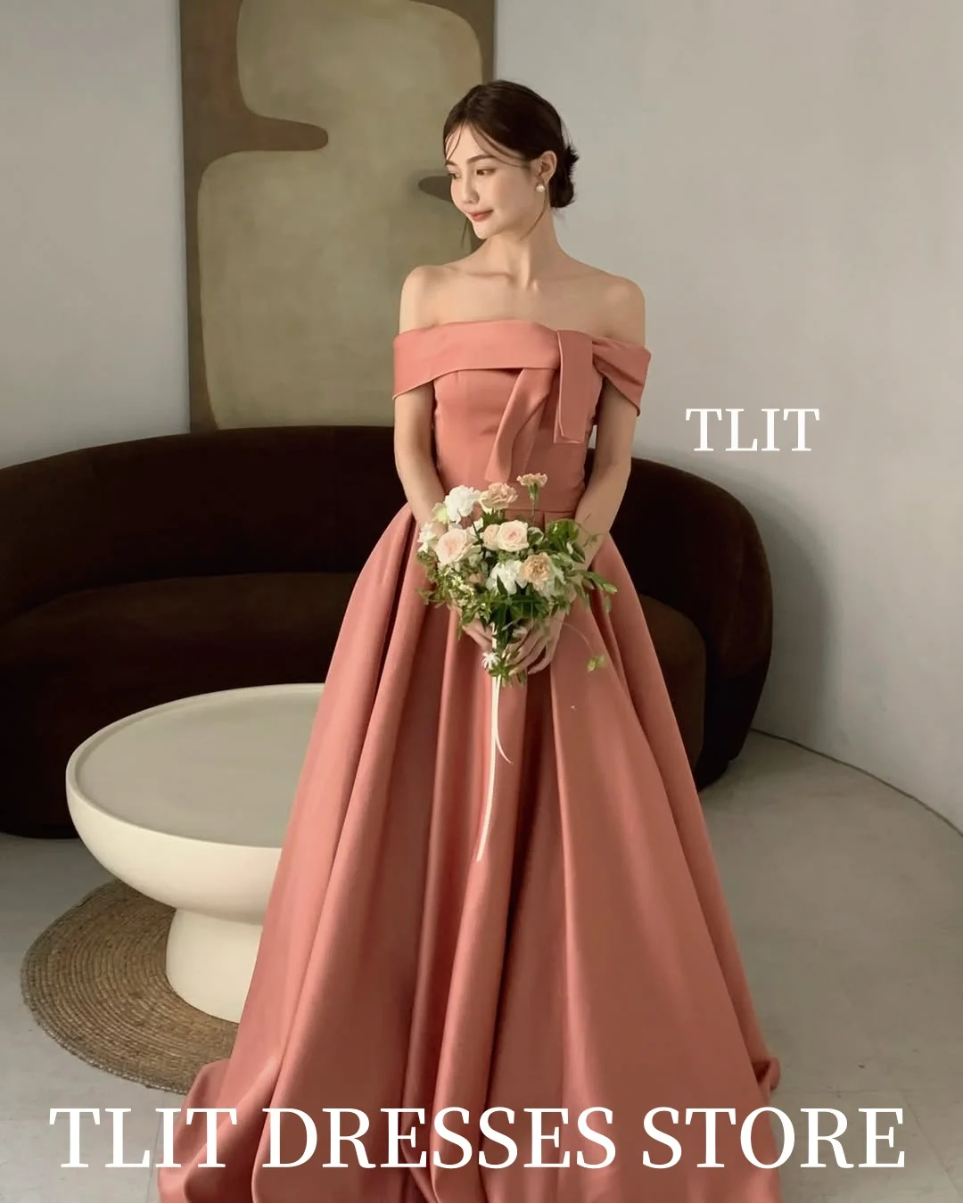 Elegancka pomarańczowa satynowa suknia ślubna bez ramiączek, suknie balowe, koreańska suknia ślubna, sesja zdjęciowa, suknie z gorsetem na plecach szyte na miarę.