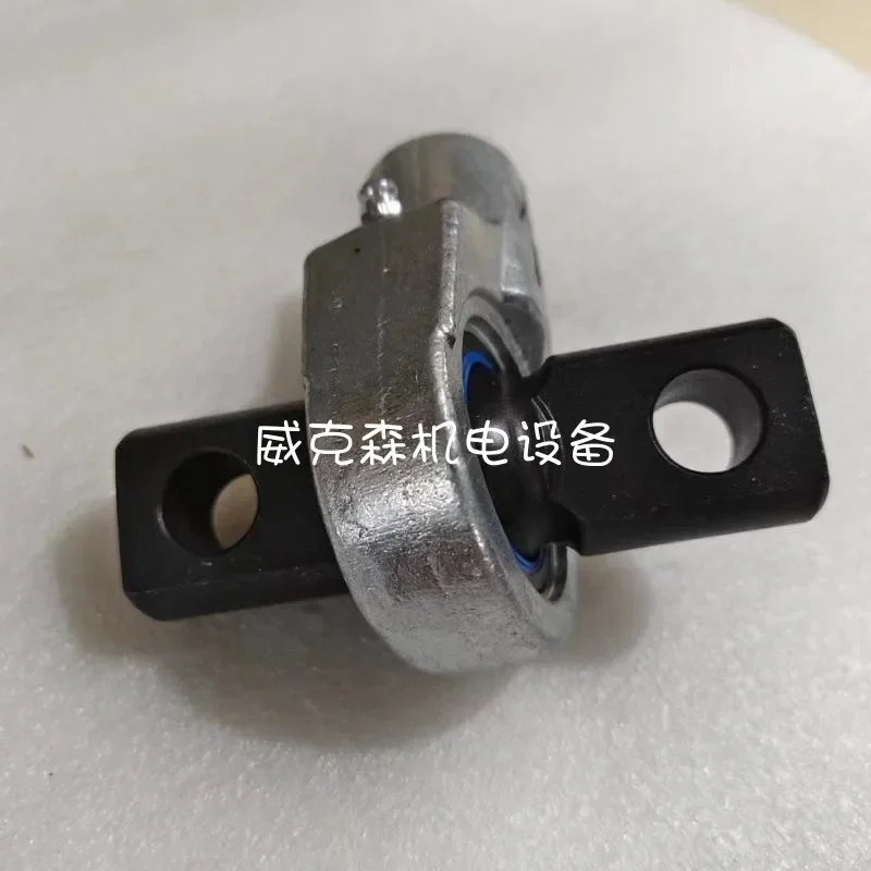 0009001506 earring assembly is compatible with Linde forklift 115 335 model