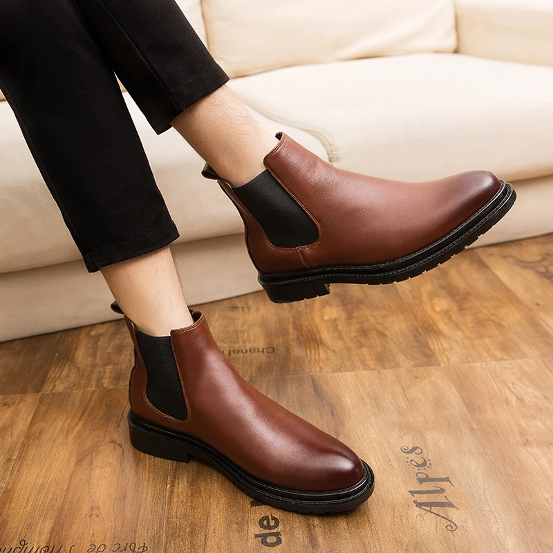 2024 Leather Men Chelsea Boots Brand Designer Italy Dress Boots Men Fashion Casual Warm Plush Business Ankle Boots