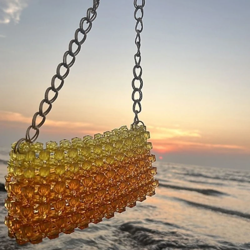 

2026 New Fashion Rainbow Color Design Chain Women's Shoulder Bag Handmade Custom Beaded Ladies Mobile Phone Bags Wholesale