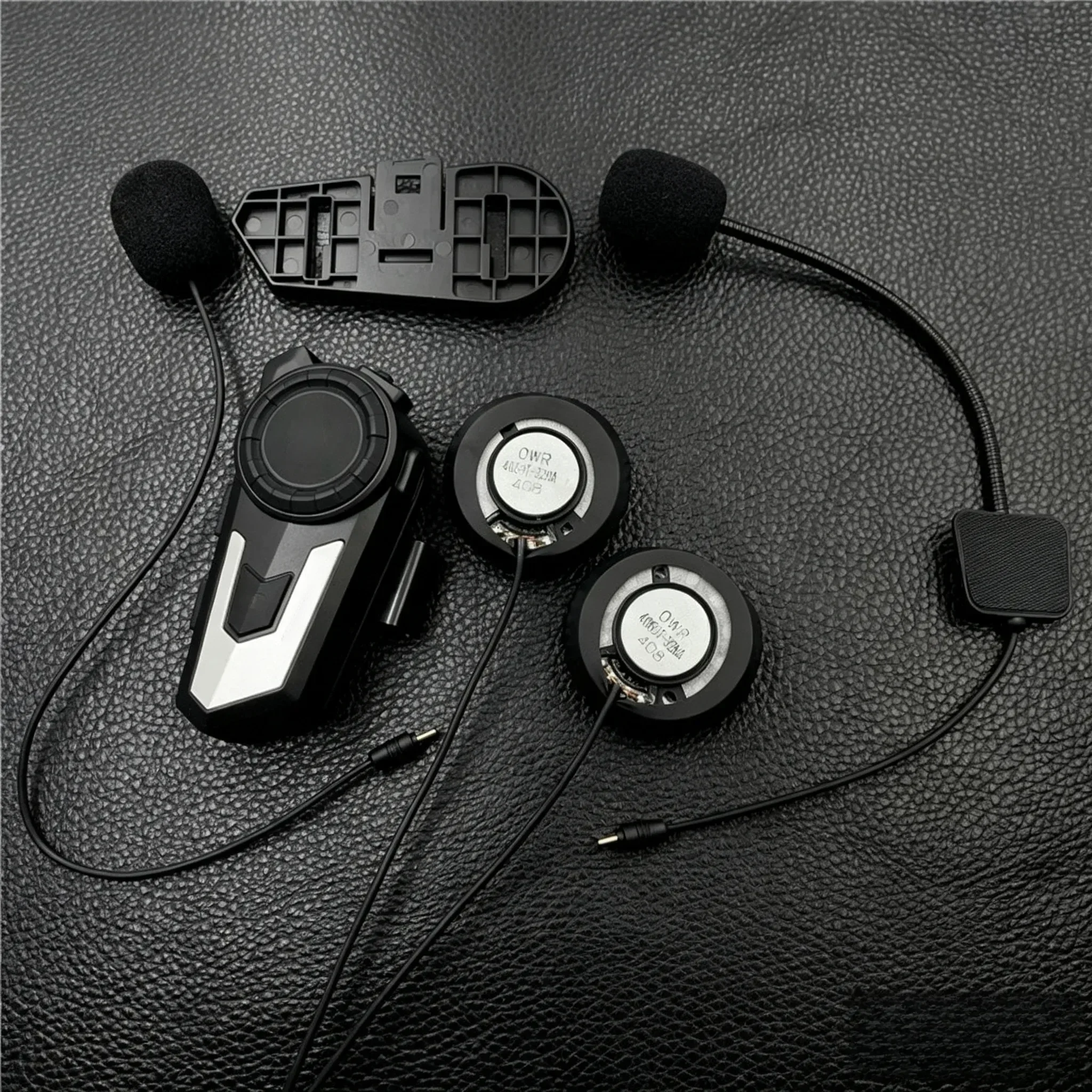 Suitable for Motorcycle Helmet Bluetooth Headset, Waterproof, Soft & Hard Mic for Riders