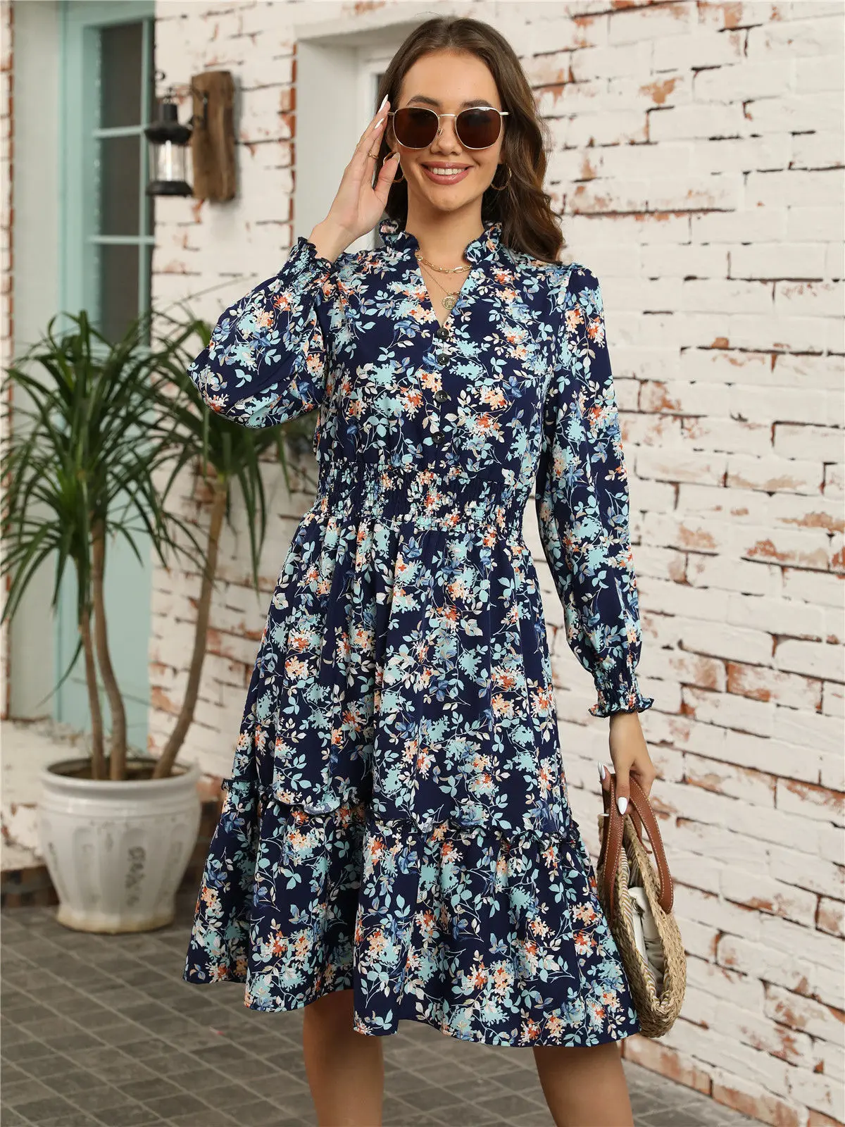 Msfilia الخريف الشتاء المرأة موضة كم طويل طباعة أنيقة الخامس الرقبة عادية ألف خط الركبة طول عالية الخصر فستان