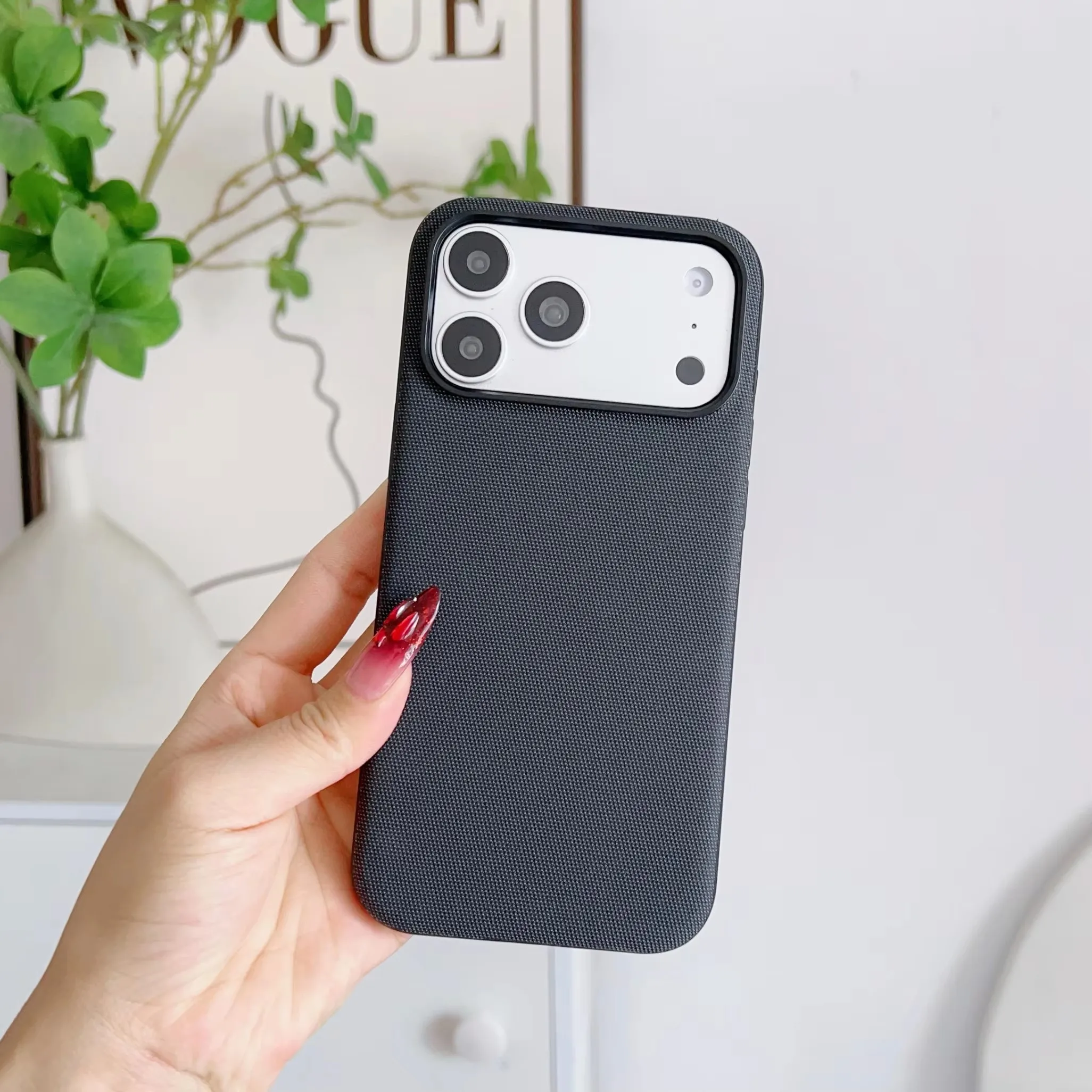 Capa Magnética de Luxo em Tecido para iPhone 17 Air 12 13 14 15 16 Pro Max, Compatível com Carregamento Sem Fio MagSafe, Capa Antichoque