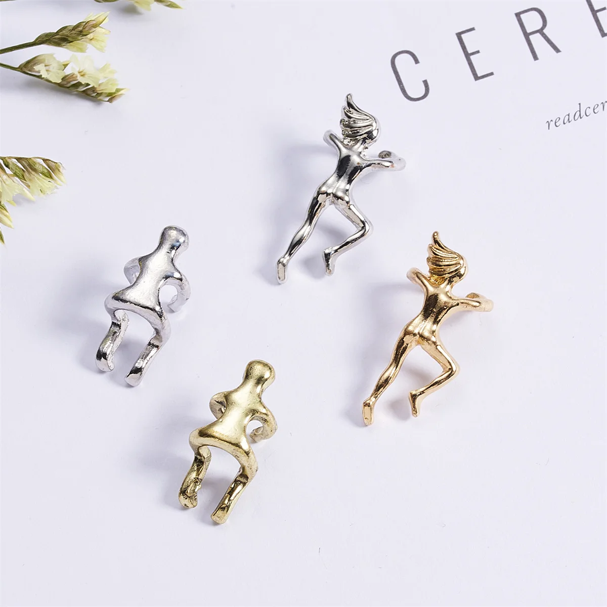 1PC Gold Color Silver Color Figure Shaped Ear Clip Climbing Climber Ear Cuff Non Pierced Earcuff Cartilage Earrings Jewelry Gift