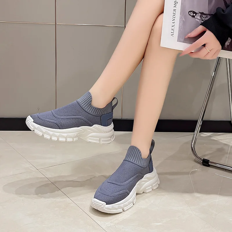 New Comfortable Women's Sneakers Spring Outdoor Casual Slip On Ladies Solid Color Sports Running Shoes Breathable Walking Shoes