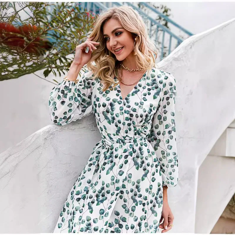 ชุดเดรสยาวทรงบอดี้คอนสำหรับวันหยุดพักผ่อน ลายพิมพ์โบโฮ สไตล์วายทูเค แขนยาว คอวี แต่งเชือกผูก