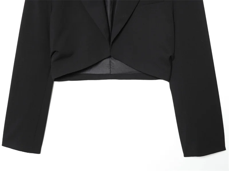 Veste femme 2025 hiver nouveau Blazer court noir à manches longues avec épaules rembourrées et détails plissés élégant et tendance