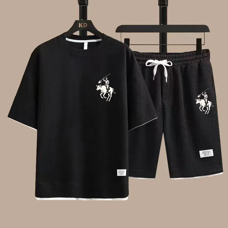 

2026New summer breathable men's short-sleeved T-shirt and shorts two-piece set, fashionable outdoor beach casual men's suit