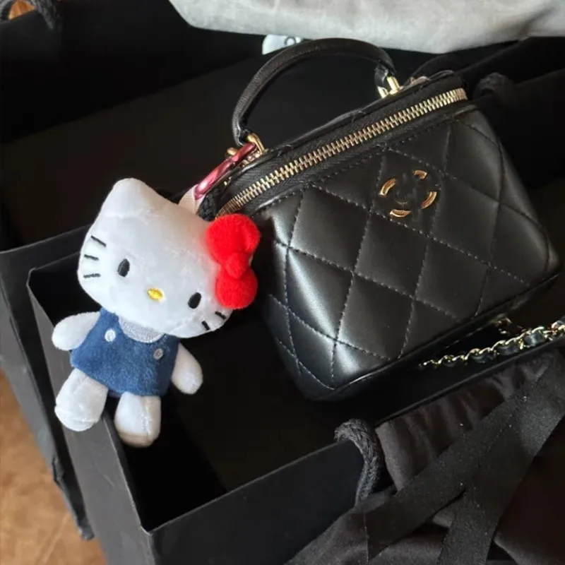 LLavero de felpa Kawaii Sanrio Hello Kitty, hebilla de amor, colgante de bolsa de muñeca, adorno colgante femenino para teléfono móvil, regalos de