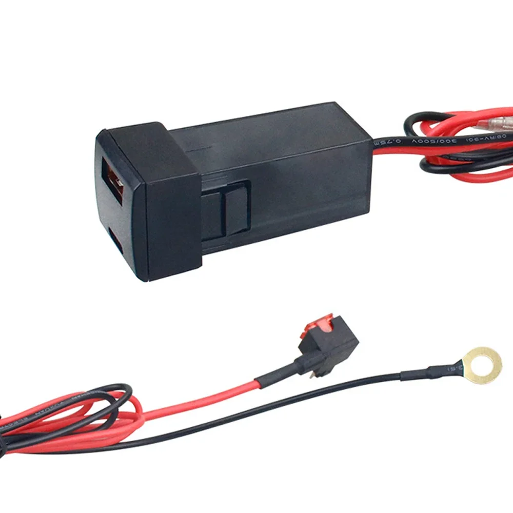 48W Fast Charger Voltmeter PD+QC3.0 USB Type-C Dual Port Phone Power Socket Quick Charge Mobile Phone Accessories For Toyota