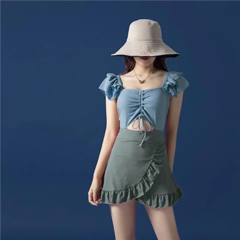 2023 New Summer Hot Springs Beach Square Neck Chest Pleated Covering Belly Conservative Ruffle Edge One Piece Skirt Swimwear