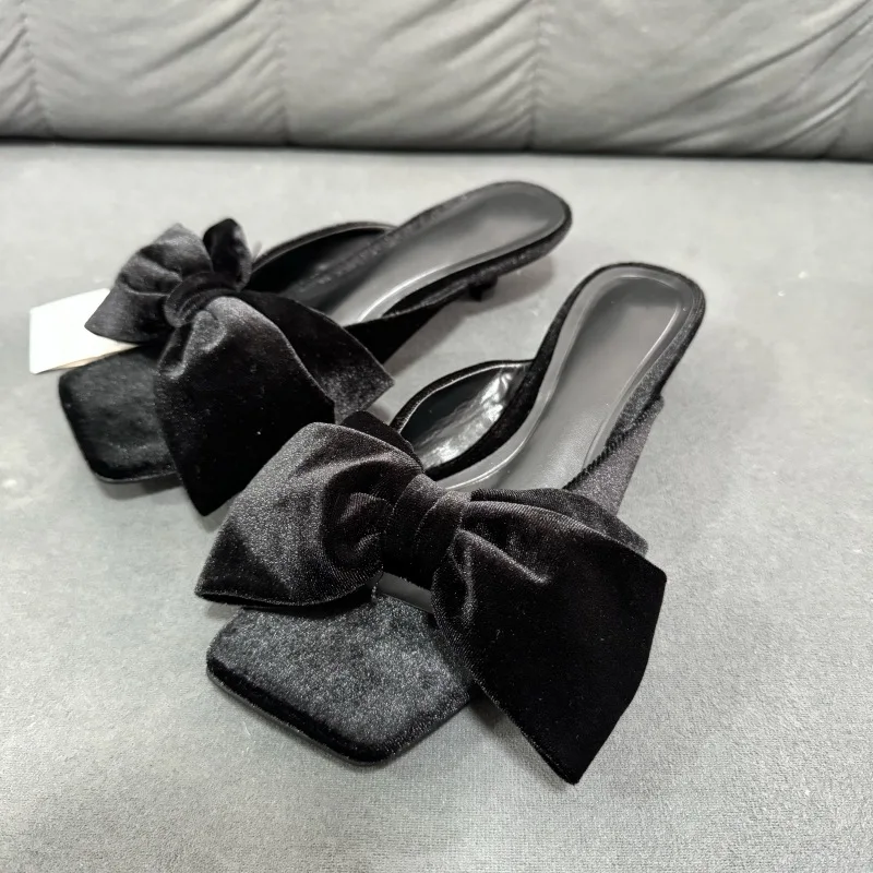 

Women Slippers French Style Temperament Square Toe Low Heeled Cool Slipper Luxury Velvet Casual Slippers Bow Designer Slippers