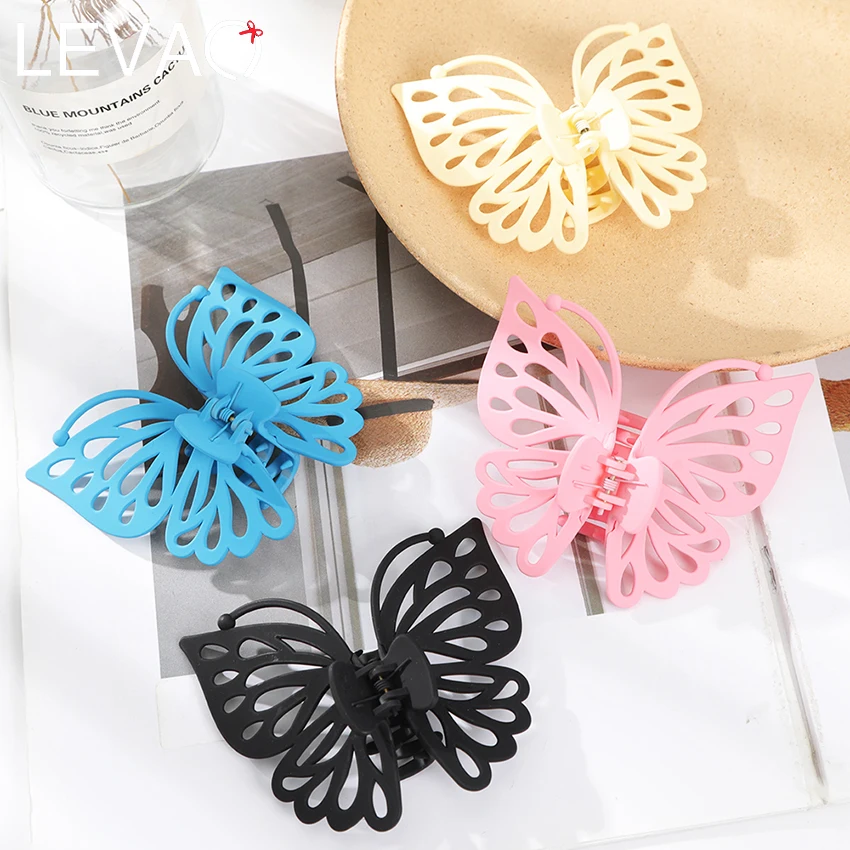 Women’s Hollow Butterfly Claw Clip Solid Color Frosted Barrette Ponytail Shark Clip Plastic Hairpin Korean Style Hair Accessory