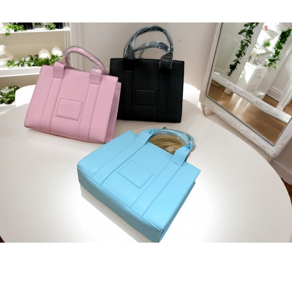 ハイエンド韓国ハンドバッグ女性のための 2025 新しいファッショントレンドシングルショルダー小さなスクエアバッグ