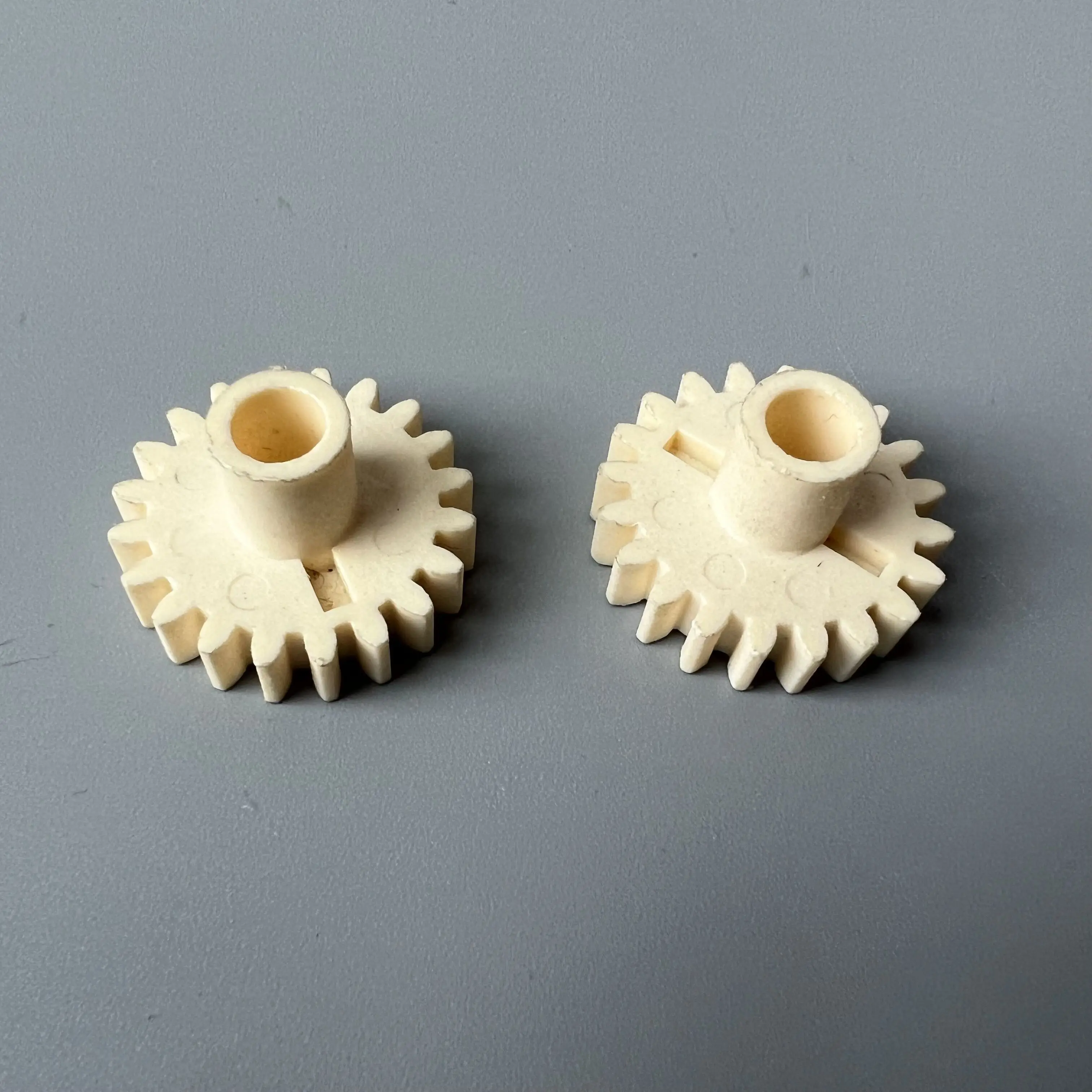 (2ชิ้น/ล็อต) เกียร์327D1061819B 327D1061819สำหรับ Fuji 550/570 Frontier Minilab