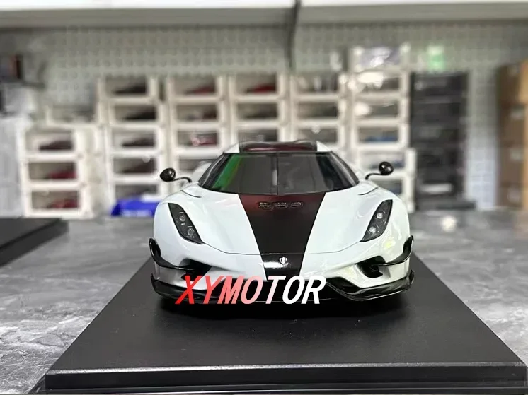 GT Spirit 1:18 For Koenigsegg AGERA CLDC026 Resin Diecast Model Car Kids Toys Birthday Gifts Hobby Display Collection White gray