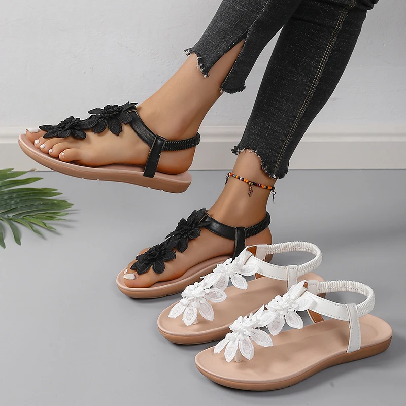 

2025 NEW Large Size Flat Bottom Sandals Women Summer Flower Decorated Toe Strap Casual Beach Sandals Comfortable