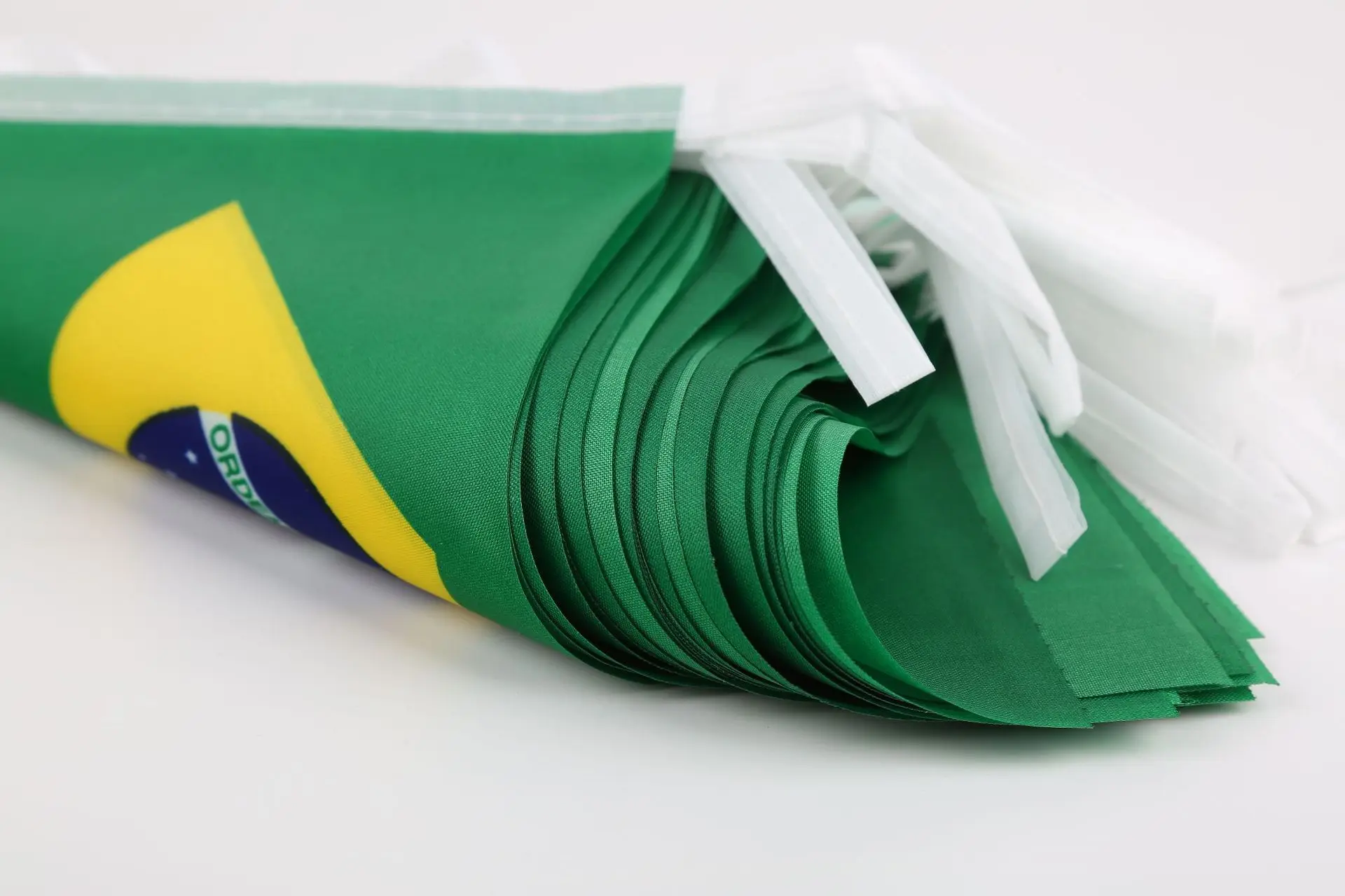 Brazil flags 14x21cm 20pcs/set  Brazil Brazilian String Flag National bunting Flags Festival Party Holiday home Decoration