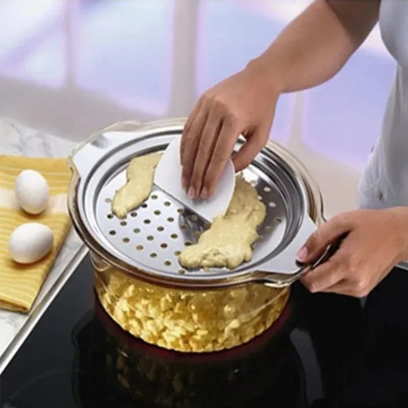 

Stainless Steel Spaetzle Maker Lid with Scraper Germany Eggs Noodle Dumpling Maker Home Kitchen Pasta Cooking Tools Accessoires