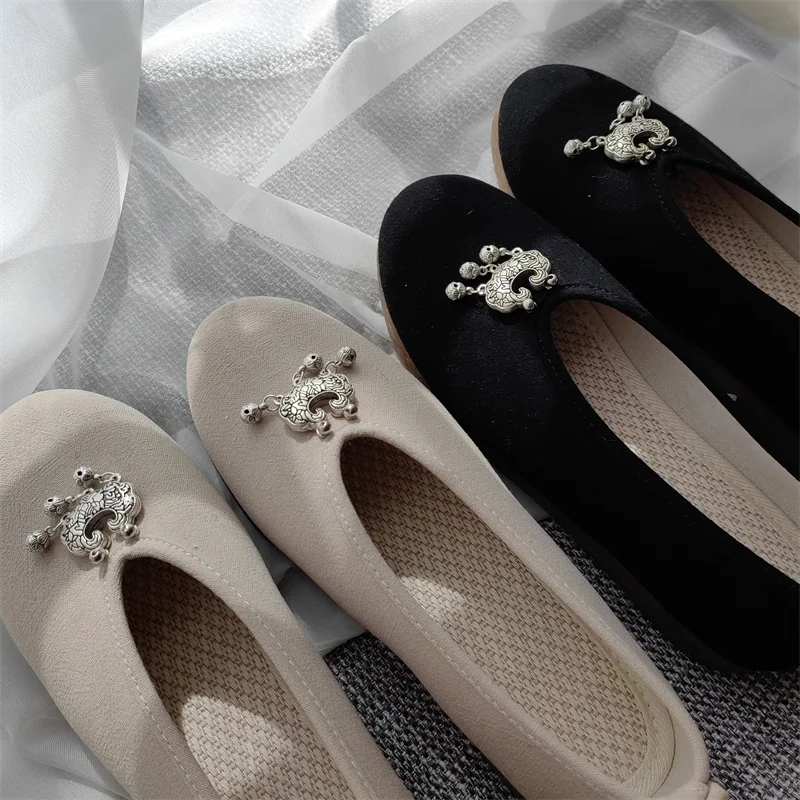 

Spring Pure Color Flat Bottom Zen Tea Ceremony Women's Shoes Retro Ethnic Style Beijing Old Locks Embroidered Cotton Shoes