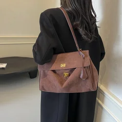 Autumn Winter New Women Suede Leather Bag Shoulder Handbag and Purses Luxury Designer Bags Chic Fashion Lady Trendy Satchel