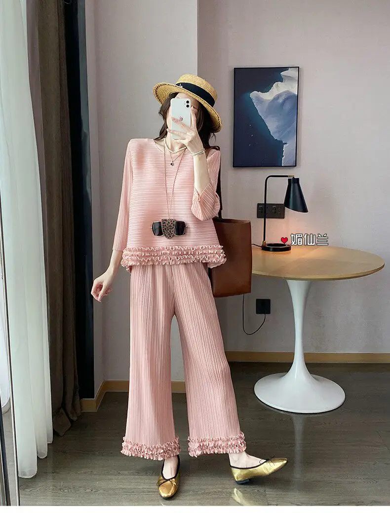 2026 Spring Autumn New Women Set with Mushroom Edge Design T-shirt Elastic Loose Straight Leg Pants Female 2 Piece Set