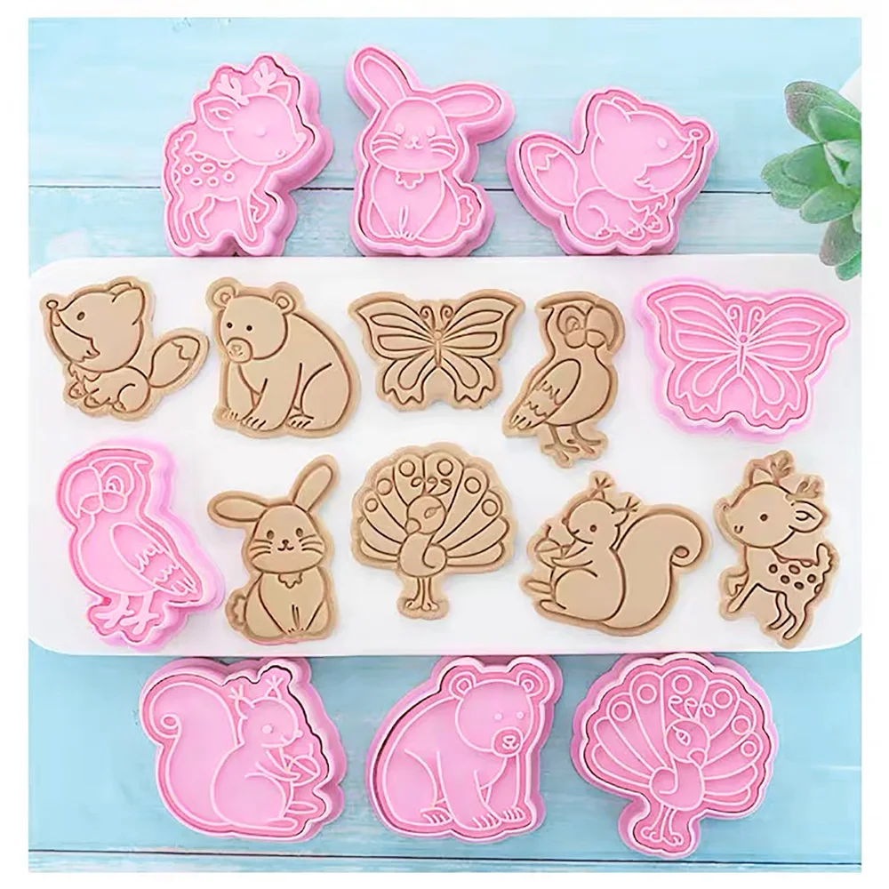 8Pcs Deer Rabbit Zoon Cookie Cutters Biscuit Mold Pastry Pressing Cookie Stamp Baking Mold Pastry Tools