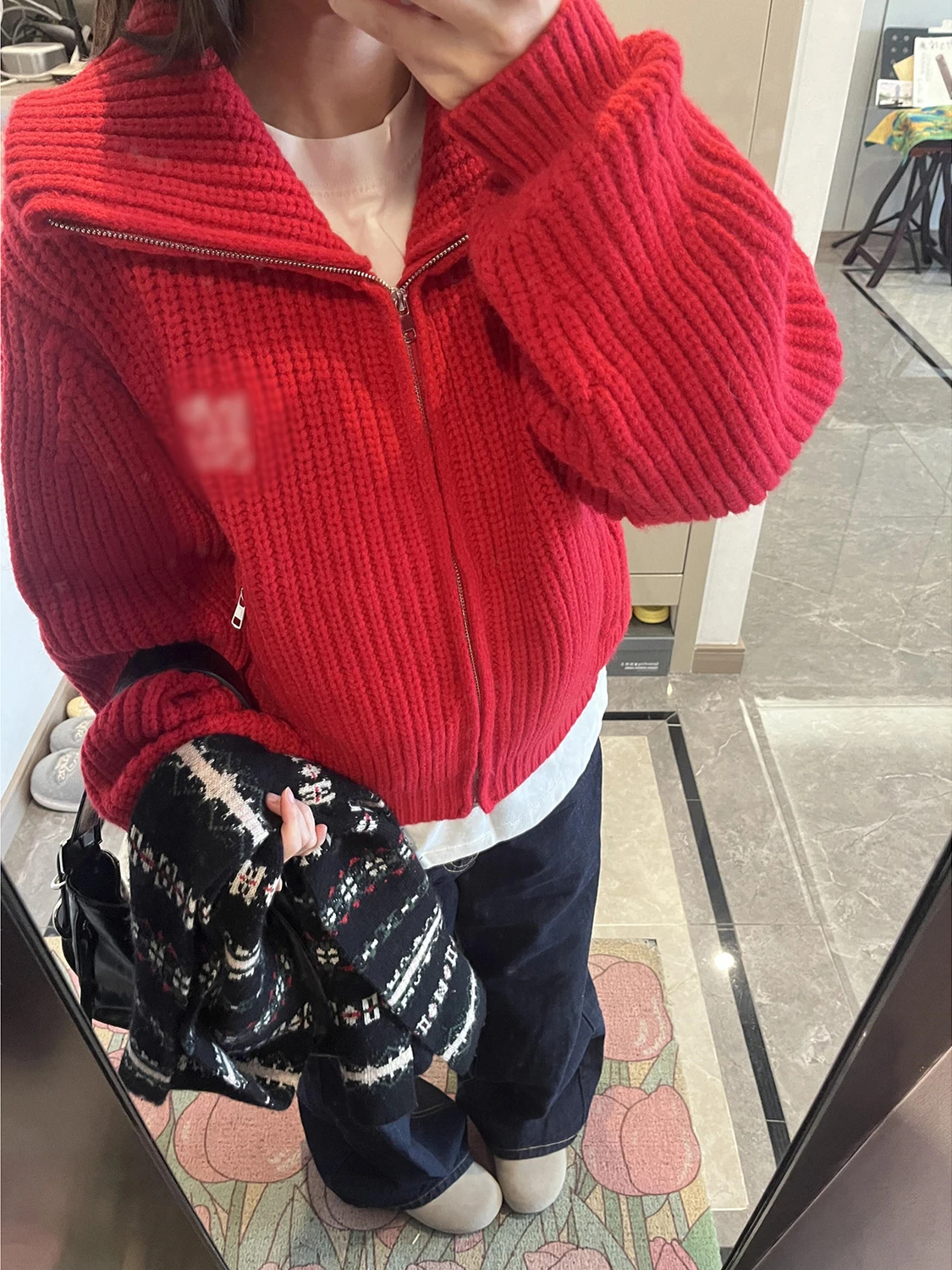 

Свободный вязаный кардиган на молнии для женщин, зимний, новый, с красным воротником, стиль Aosphere, женская модная верхняя одежда