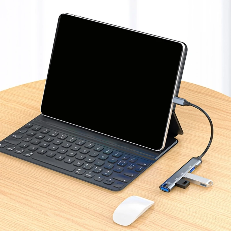 TypeC to USB 2.0 Adapter Hub with 4Ports USB Splitter for Digital Enthusiasts, Supports Fast Speed Data Transfer