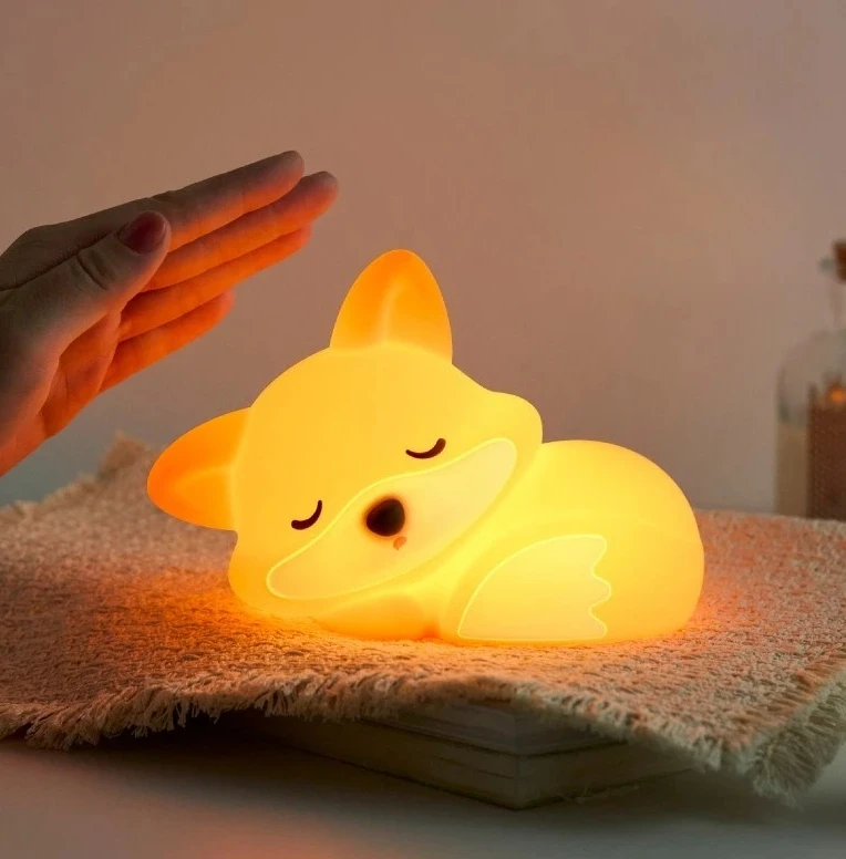 

Креативный окружающий свет Little Fox, перезаряжаемая через USB прикроватная лампа с регулируемой яркостью и таймером, мультяшный ночник для декора спальни