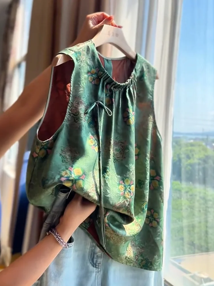 

Новая китайская вышитая жилетка для женщин, летняя коллекция 2025 года, модный топ больших размеров, стройнящий силуэт, удобный, дышащий, повседневная одежда