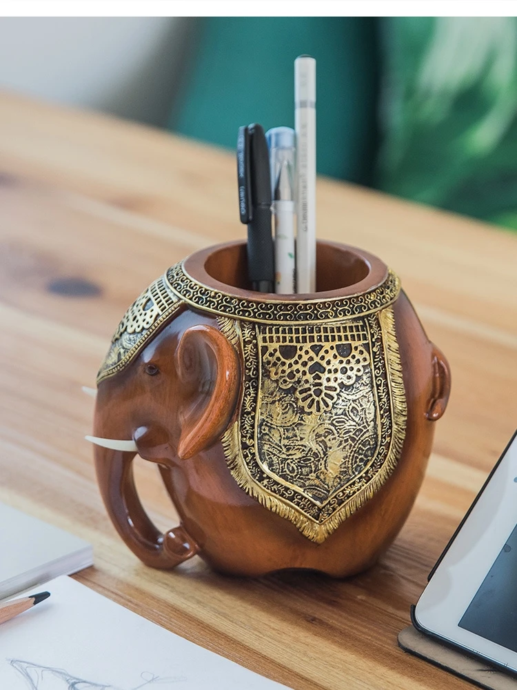 decorazione-decorazioni-per-ufficio-studio-matita-da-tavolo