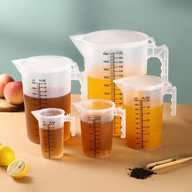 100-5000ml Plastic Measuring Cup with Lid Clear Graduated Liquid Container High Volume Food Grade Kitchen Baking Measuring Tool
