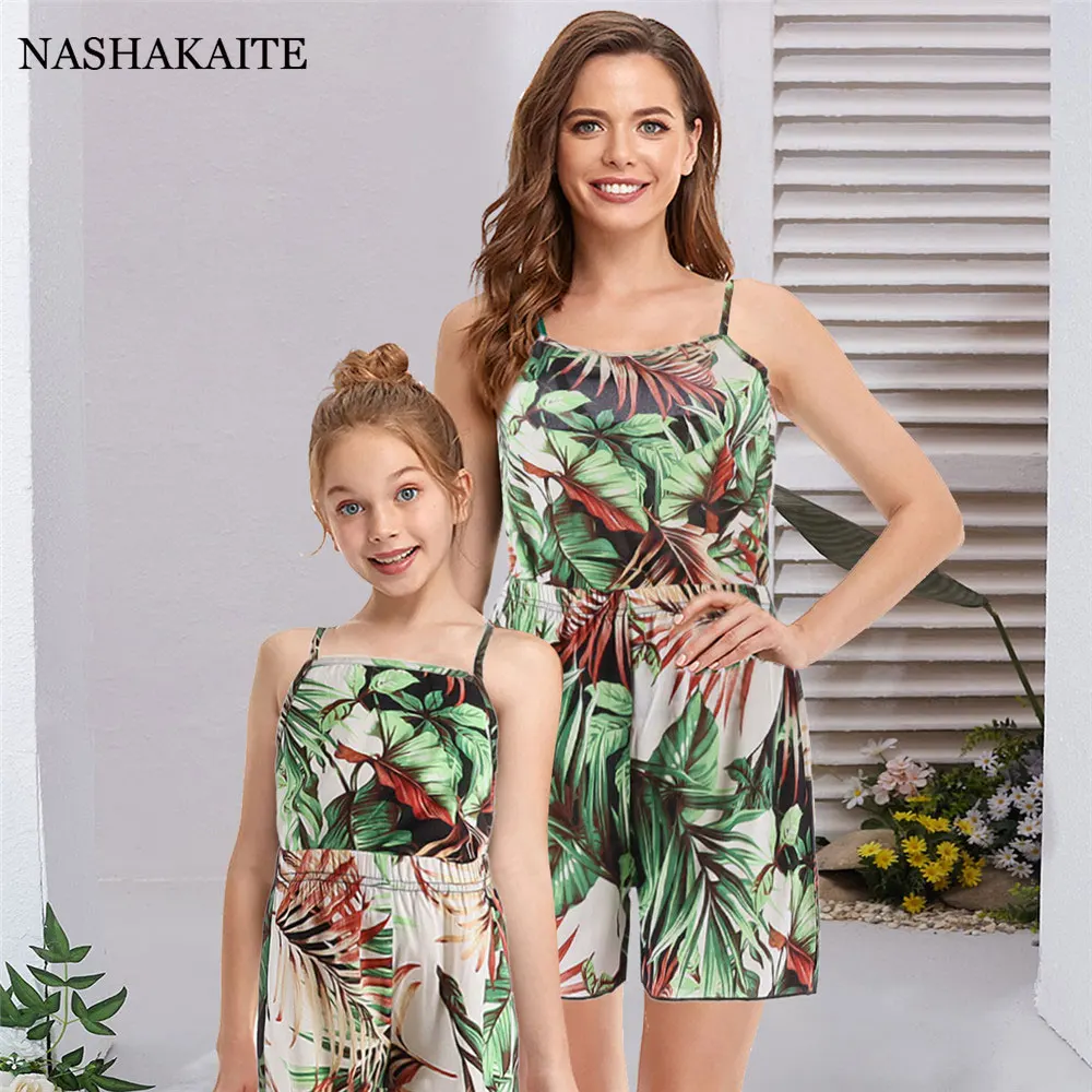 Summer family matching clothes Resort Hawaiian Chiffon Suspender Shorts Mother and Daughter Clothes family look Parent-child