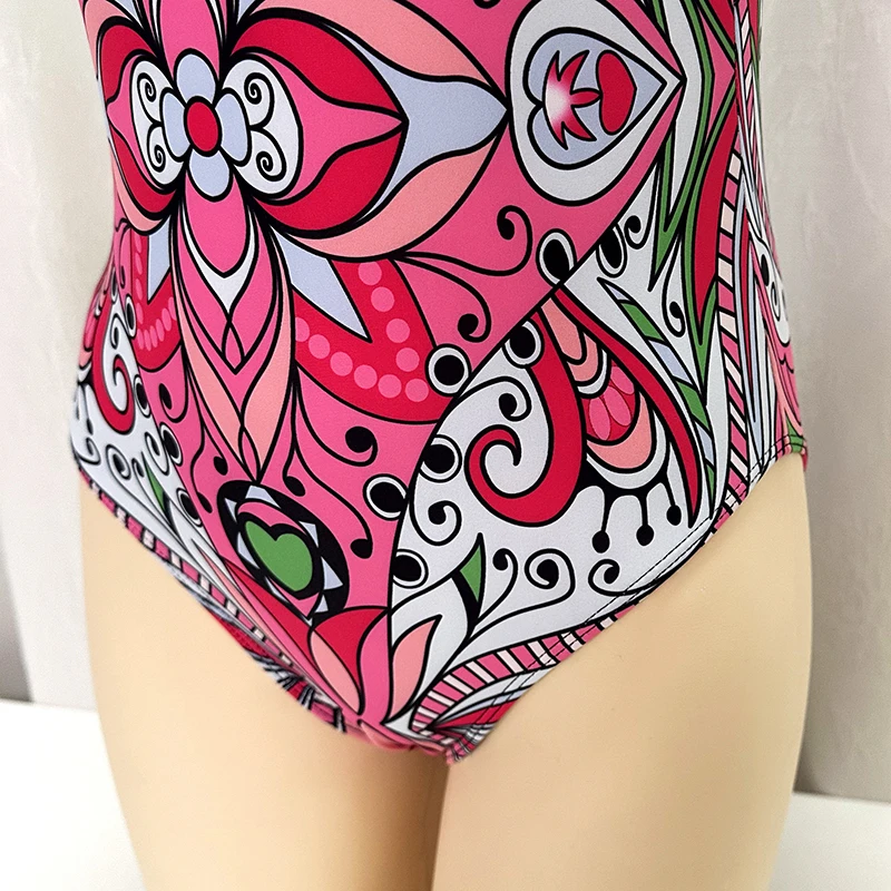 2025 ฤดูร้อน Bohemian One Piece ชุดว่ายน้ํา Retro ดอกไม้พิมพ์ Push Up Monokini ชุดว่ายน้ําเปลือยสายรัดไหล่โลหะชุดว่ายน้ํา