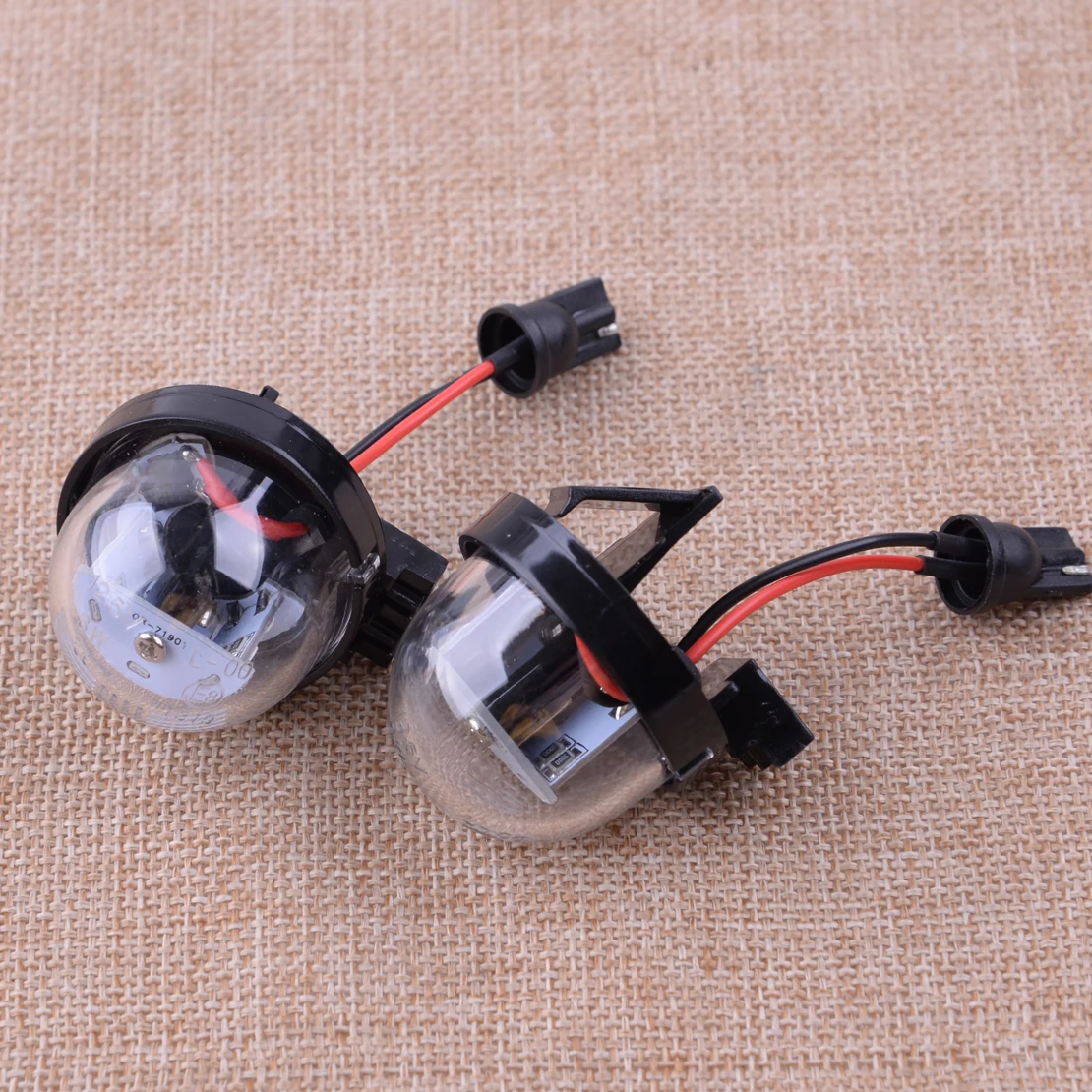 2pcs LED License Plate Light Lamp Fit For Suzuki Vitara Fourth Generation 2015-2017