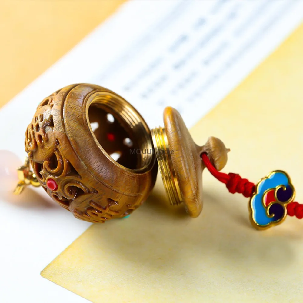 Green Ebony Figurines Wood Hollow Out Engraved Mini Incense Bag Portable Perfume Pendant  Phone Decorative Wooden Accessorie