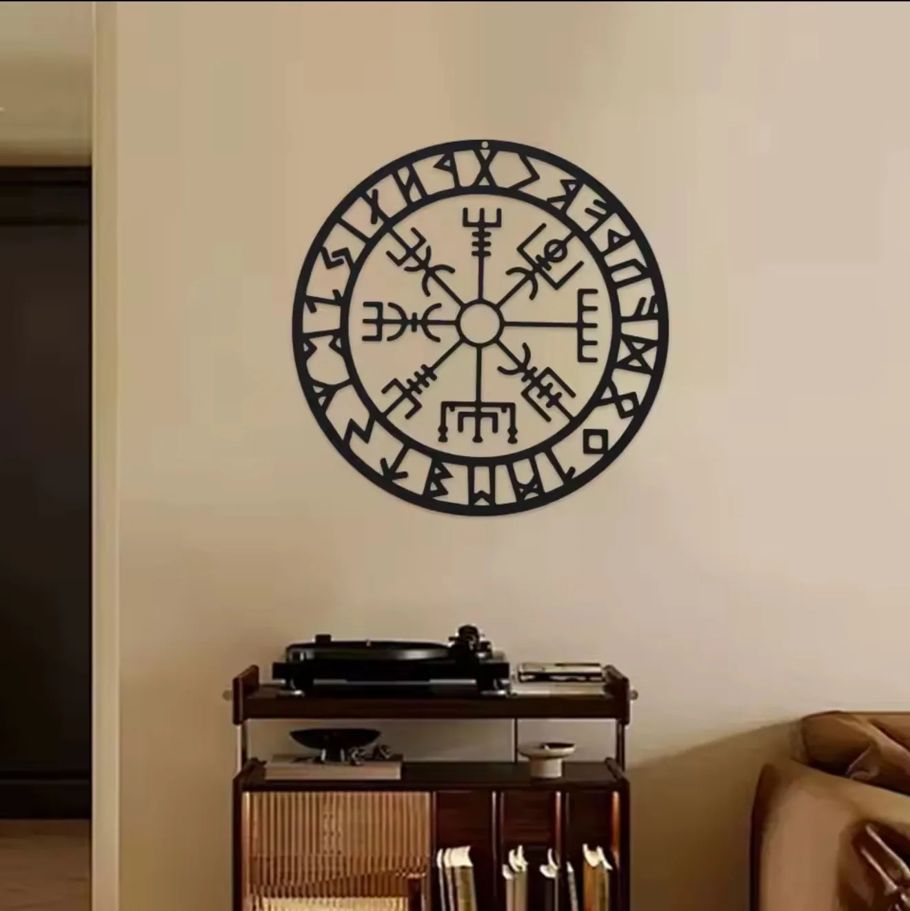 Metal Viking Wall Decor,Nordic Metal Viking Wall Art for Bedroom Living Room Home,Black Distressed Metal Compass Metal Artwork
