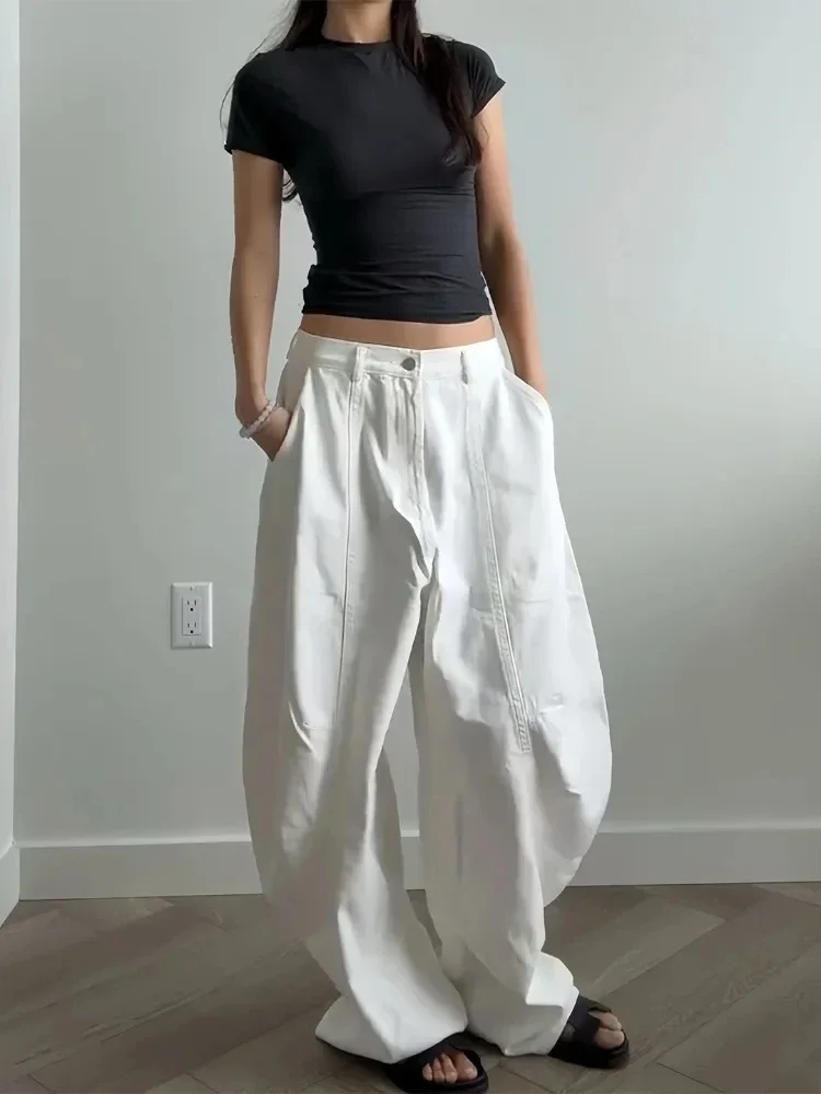 กางเกงขายาวสีขาวสไตล์วินเทจสำหรับผู้หญิง คอลเลคชั่นใหม่ปี 2025 กางเกงแฟชั่นทรงขาบานสไตล์ Y2K กางเกงลำลองสตรีทแวร์ กางเกงขายาวผู้หญิง