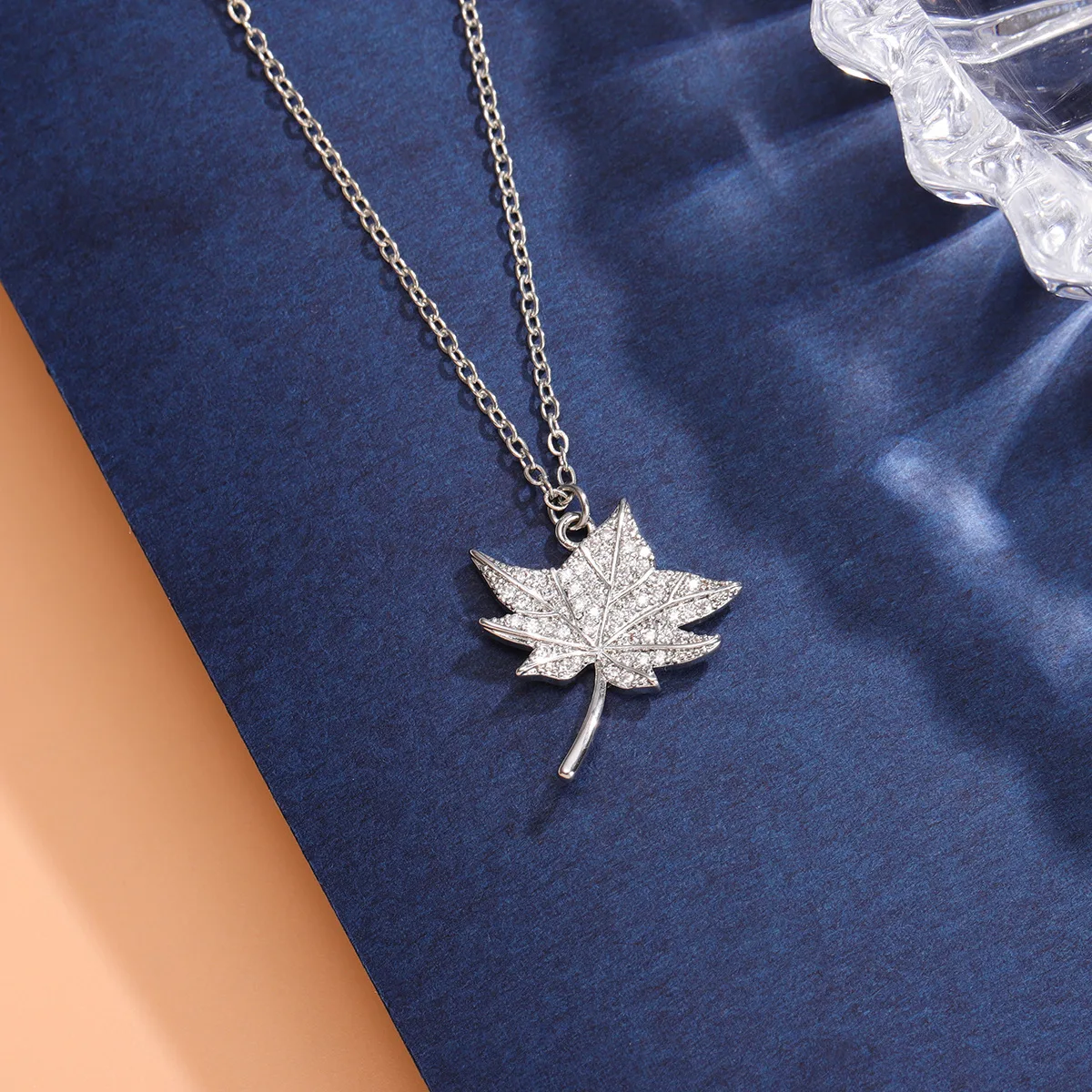 Fashion Temperament Crystal Maple Leaf 925 Sterling Silve Exquisite Pendant Necklaces  XL287 view 3